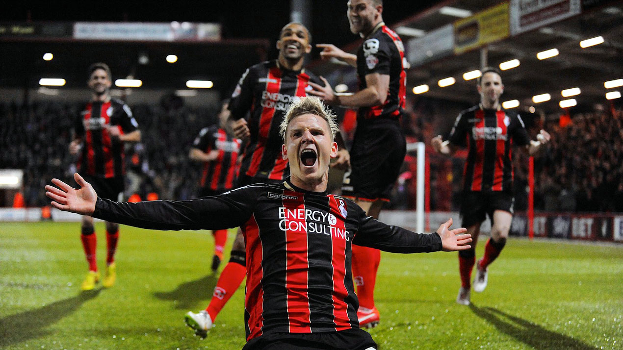[V&iacute;deo] Matt Ritchie marcou um gola&ccedil;o de fora da &aacute;rea que coroa sua boa temporada