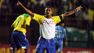 A despedida de um gigante: há dez anos, Romário deu adeus à seleção brasileira