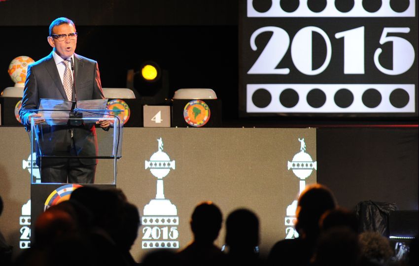 Libertadores em semana de Data Fifa s&oacute; escancarou a submiss&atilde;o da Conmebol &agrave; TV