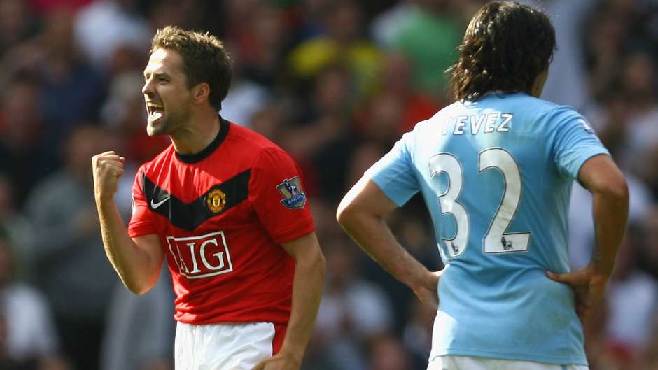 Na v&eacute;spera do cl&aacute;ssico, relembre um jogo para a hist&oacute;ria: o United 4&times;3 City de Owen