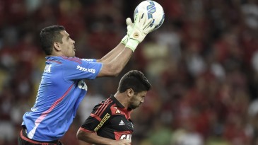 Reencontro explosivo entre Sport e Fla no Brasileirão e jogão no Italiano são destaques da TV