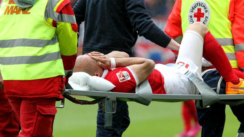 Elkin Soto sofreu contus&atilde;o grave, e o Mainz lhe ofereceu um novo contrato s&oacute; para se recuperar