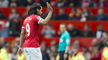 Manchester United está certo em não ficar com Falcao, mas El Tigre não está acabado
