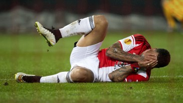 Feyenoord: novo técnico já começa trabalho sob pressão