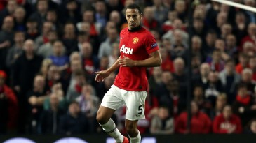 Rio Ferdinand termina uma brilhante carreira no ano mais triste da sua vida