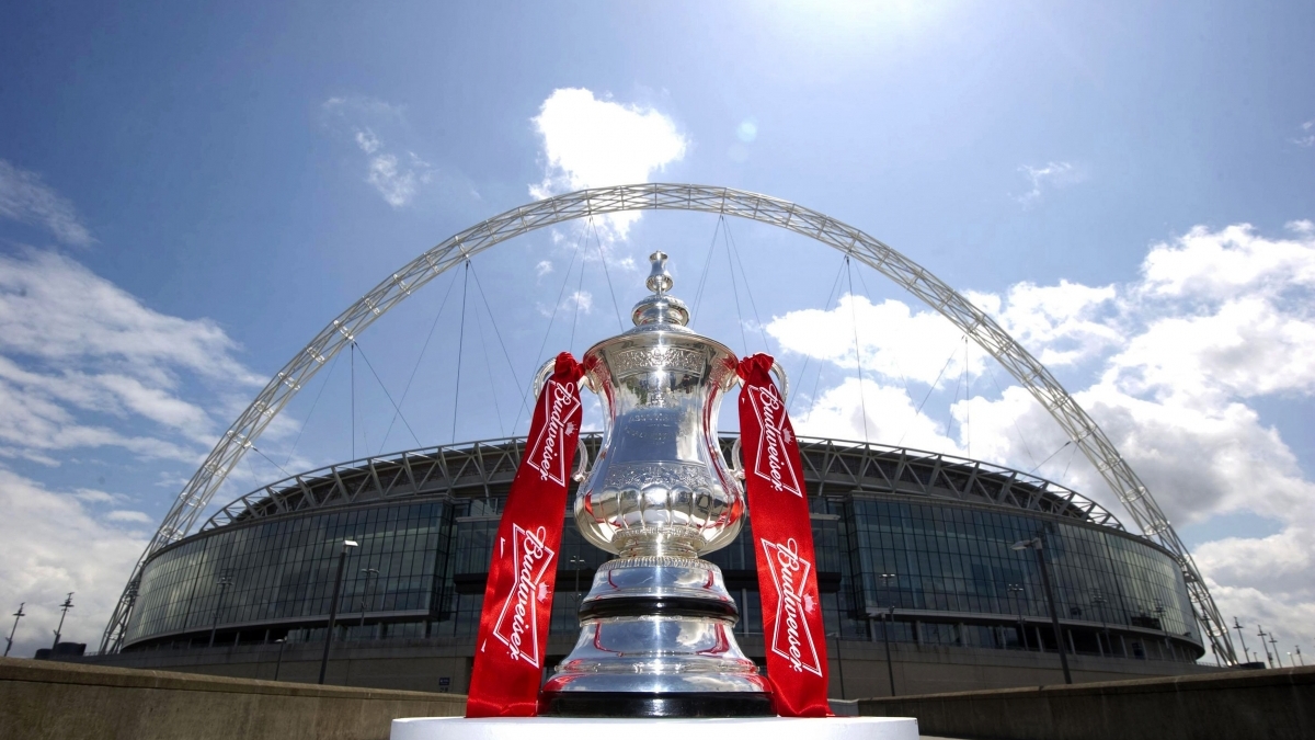 Rodada de campe&otilde;es nas copas pela Europa, al&eacute;m dos cl&aacute;ssicos no Rio e em SP