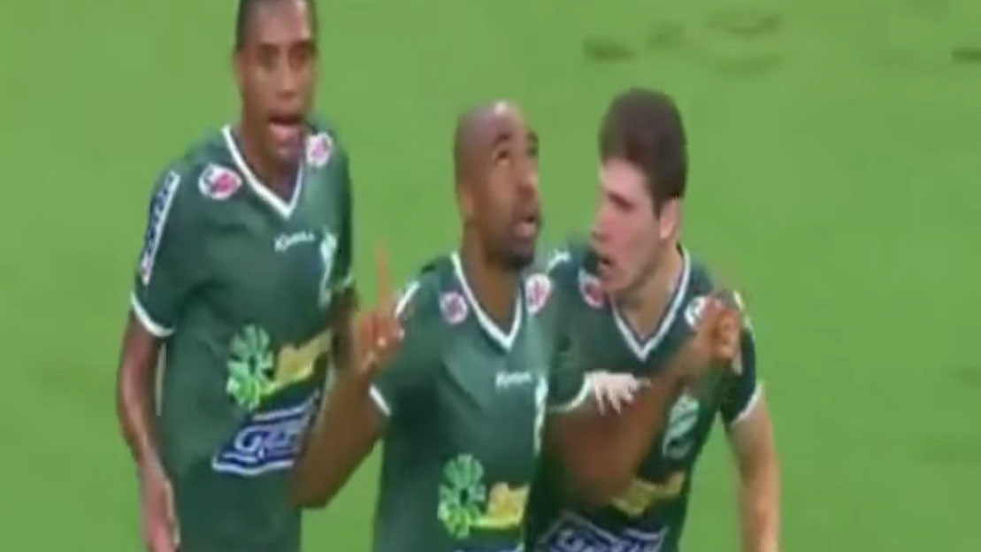 O gol ol&iacute;mpico do Luverdense &eacute; forte candidato a mais bonito do ano no Brasil