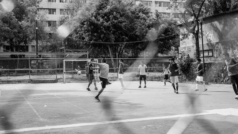 Nike cria s&eacute;rie de mat&eacute;rias para entender o futebol latino-americano em sua origem: a rua
