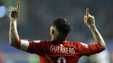 O talento garante a boa campanha ao Peru, mas ser um time pode levá-lo à final