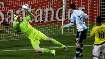 Ospina teve uma atuação impecável para, ao menos, valorizar o seu futuro