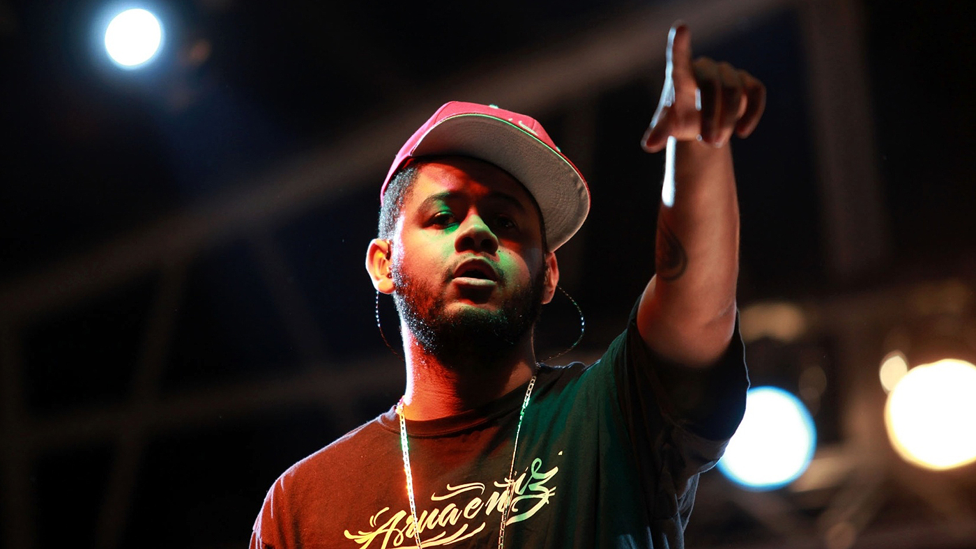 Caro Dunga, o Emicida explica por que negros n&atilde;o gostam de apanhar