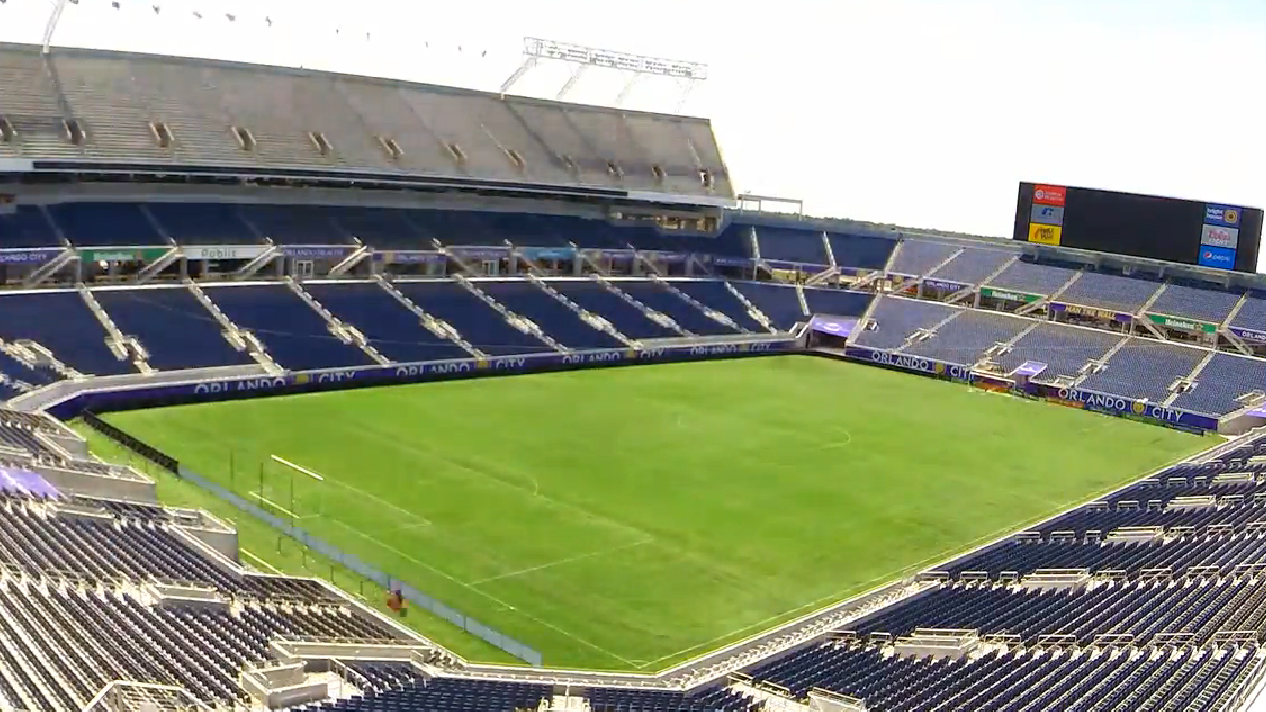 [V&iacute;deo] Dois dias depois de um show de rock, o est&aacute;dio do Orlando City estava assim