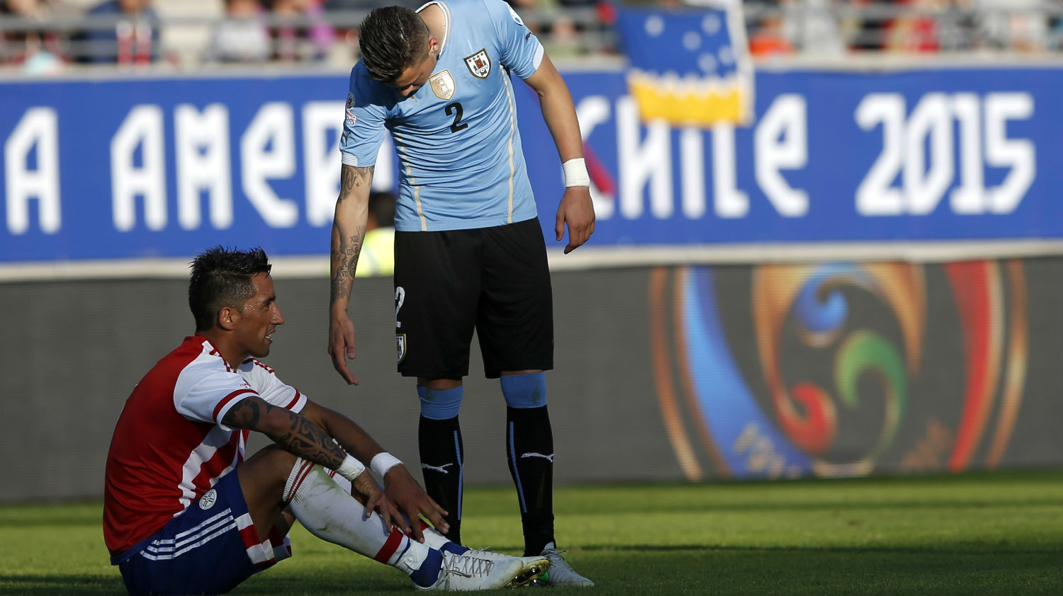 Jogo fraco apenas refor&ccedil;a que Paraguai e Uruguai precisam melhorar para irem longe