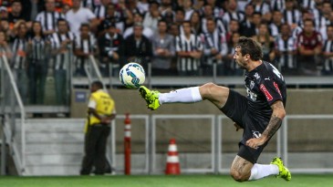 A eficiência que faz de Pratto importante ao Atlético além dos gols