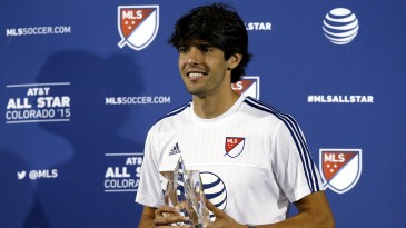 Gol, assistência, MVP e elogios do técnico: Kaká brilhou na vitória do time da MLS sobre o Tottenham