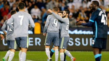 O Real Madrid passou por cima do Manchester City em amistoso com um golaço de Benzema