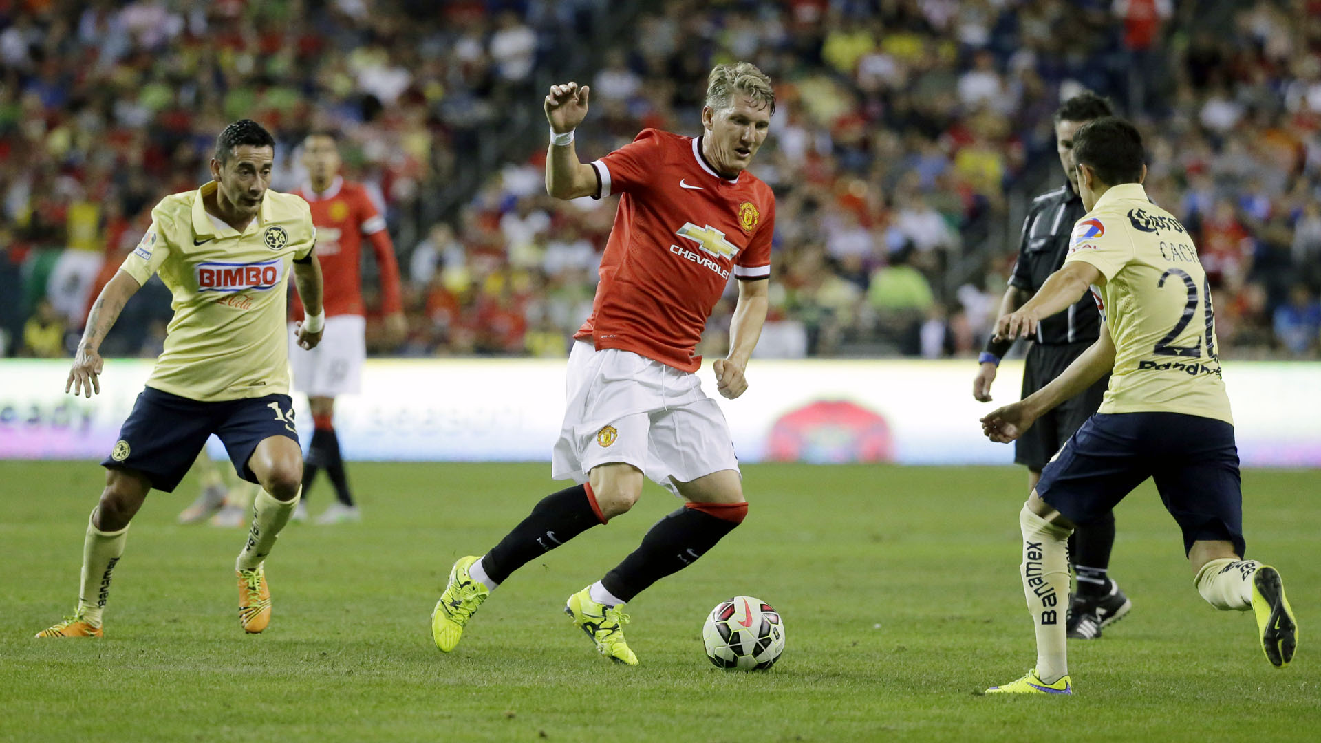 Schweinsteiger estreou com a camisa 23 do Manchester United nos Estados Unidos (AP Photo/Ted S. Warren)