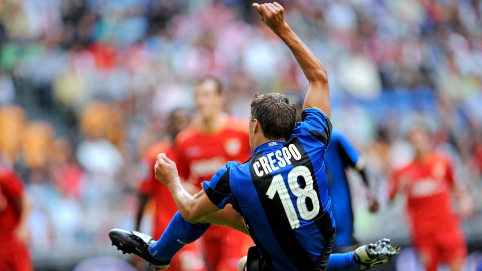 Os 40 anos de Hern&aacute;n Crespo, o camisa 9 moldado para ser letal