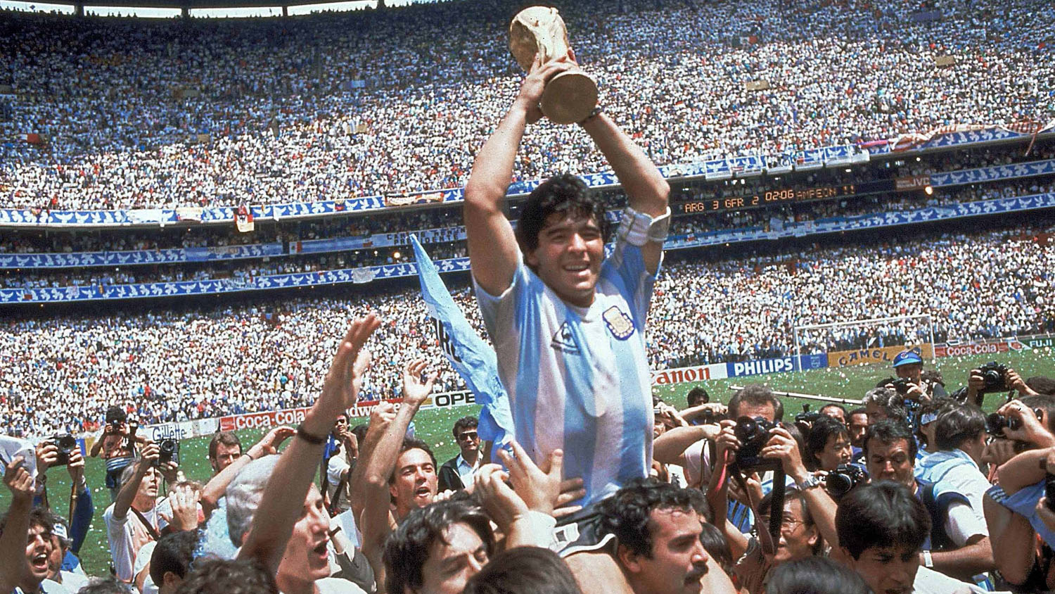 Desfrute deste v&iacute;deo com alguns dos melhores momentos de Maradona na Copa de 1986