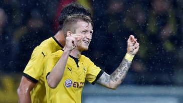 Dortmund enfiou 7×2 na Liga Europa e, mesmo assim, o lance mais incrível foi do goleiro rival