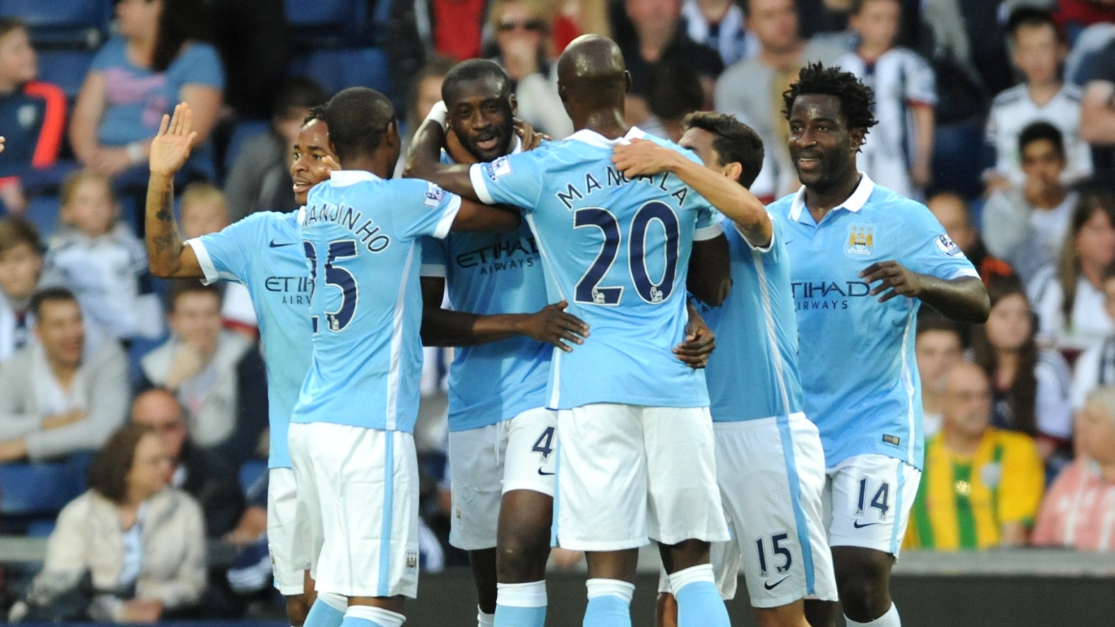 Yaya Tour&eacute; reestreou com dois gols e mostrou que pode voltar a desequilibrar no City