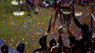 Por mais dinheiro da TV, Uefa pensa em mudar o formato da Champions