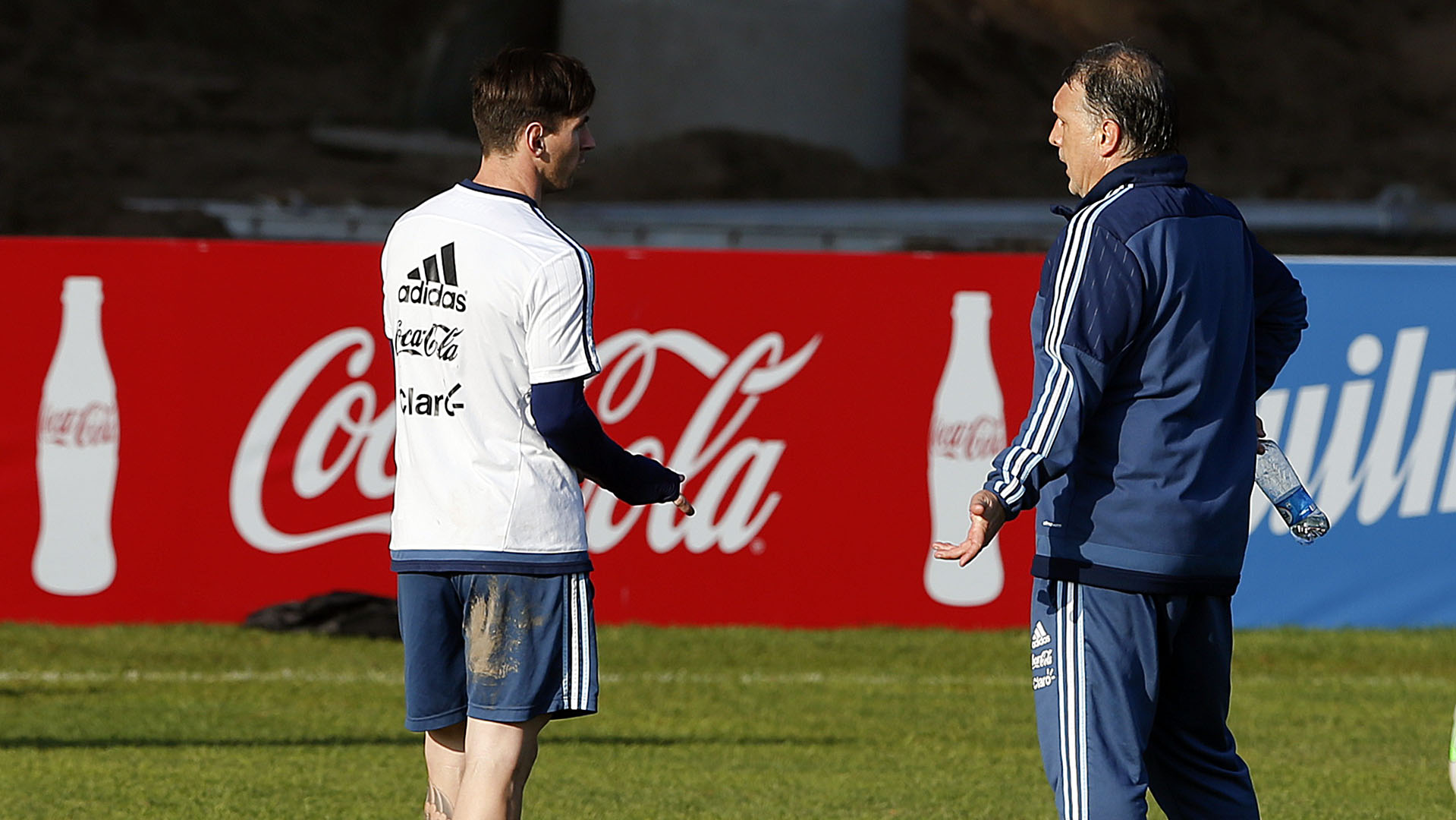 Tata Martino: &ldquo;Se estivesse no lugar de Messi, deixaria de jogar pela sele&ccedil;&atilde;o&rdquo;