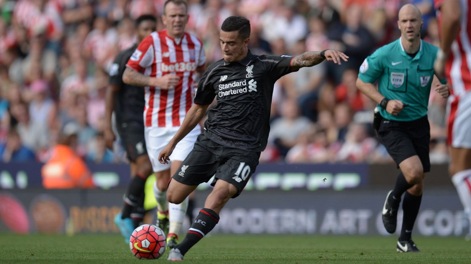 O Liverpool pode ser montado em torno de Coutinho, e quem diz isso &eacute; Kak&aacute;