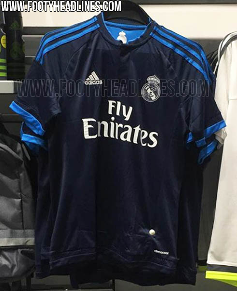 A terceira camisa do Real Madrid &agrave; venda em Dubai, segundo o Footyheadlines