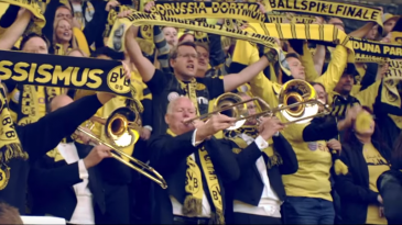 A Muralha Amarela formou um coral e encontrou uma nova maneira de nos arrepiar