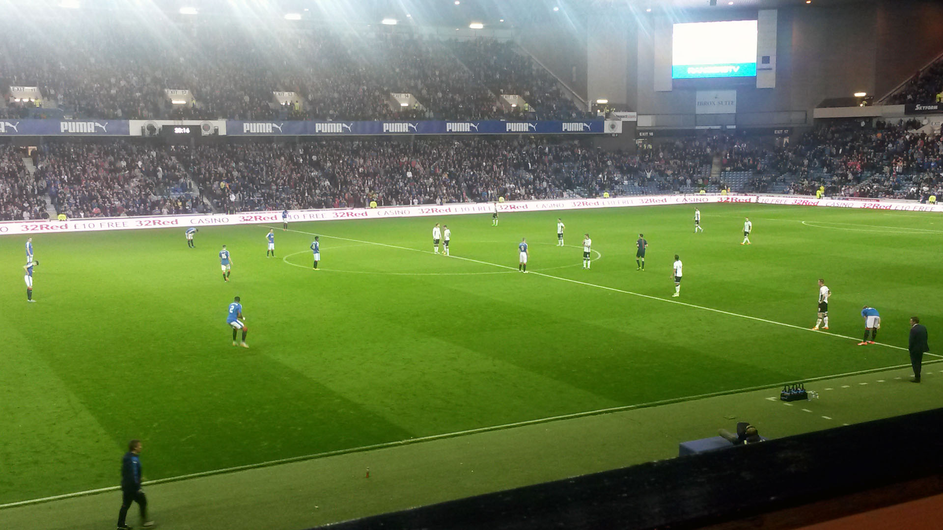 Rangers recebeu o St. Johnstone na Copa da Liga Escocesa (Foto: Bruno Cassali/Trivela)