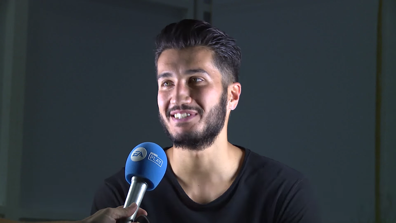 V&iacute;deo com atletas da Bundesliga prova que a avalia&ccedil;&atilde;o no Fifa 16 virou algo importante para eles