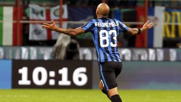 Felipe Melo dá quinta vitória seguida à Inter, melhor início em 49 anos