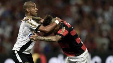 Clássicos no Brasileirão e bons jogos na Itália e Inglaterra são destaques da TV