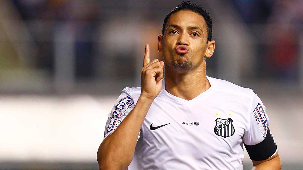 &Eacute; preciso voltar a 2004 para encontrar uma sequ&ecirc;ncia t&atilde;o boa do Santos no Brasileir&atilde;o