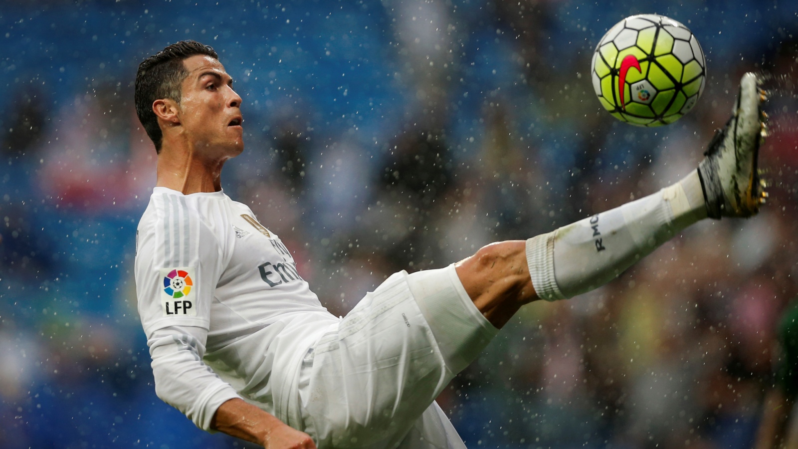 Navas gigante e um &ldquo;novo&rdquo; Cristiano: O Real teve trabalho, mas atropelou o Levante