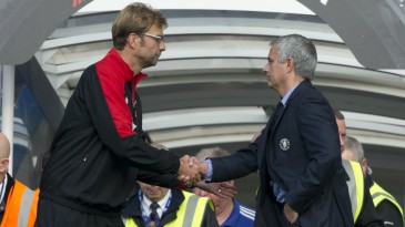 As entrevistas inspiradas de Klopp e Mourinho fizeram seu duelo ir além dos 90 minutos