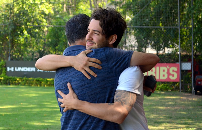 "Alexander", como era chamado por Os&oacute;rio, despede-se do treinador (Foto: Divulga&ccedil;&atilde;o)