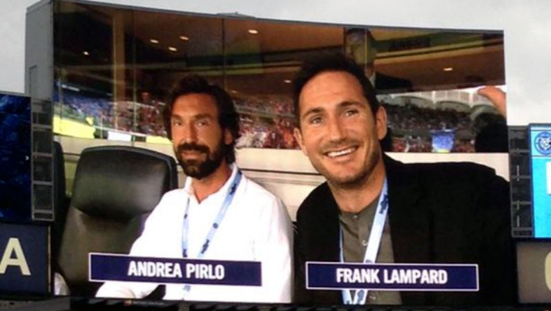 Lampard e Pirlo assistem a jogo em bar de NY e ouvem que &ldquo;futebol nem &eacute; esporte de verdade&rdquo;