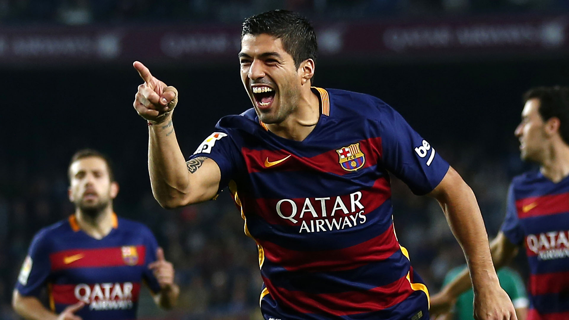 Luis Su&aacute;rez foi o grande nome do Barcelona na vit&oacute;ria sobre o Eibar (AP Photo/Manu Fernandez)