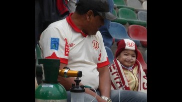 Conheça a história de vida do garotinho por trás desta foto emblemática