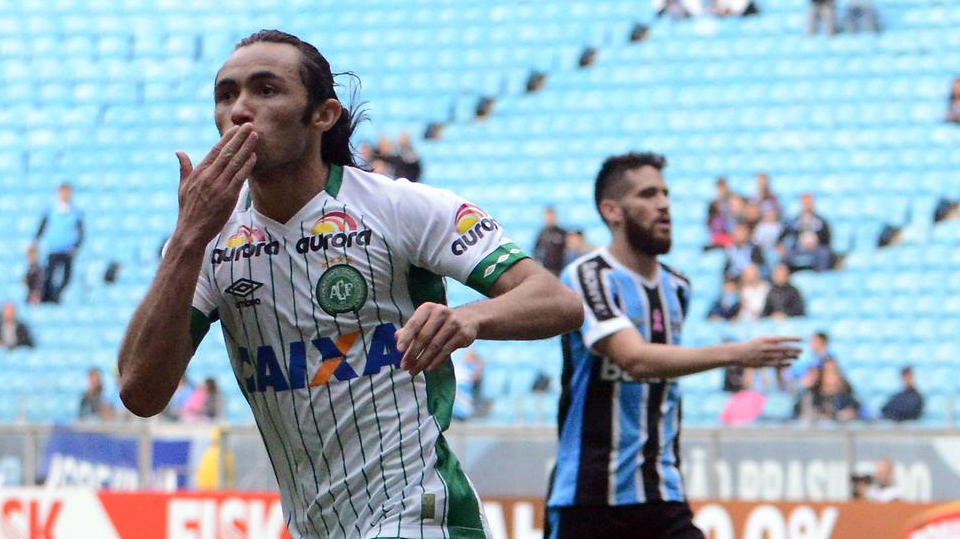 Chape busca virada espetacular contra o Gr&ecirc;mio e manda o recado: Te cuida, River Plate