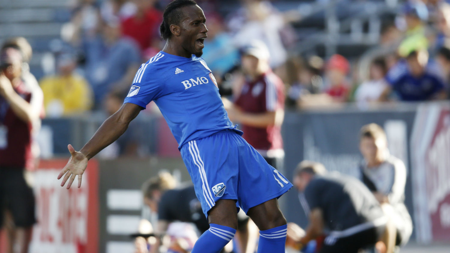 Mais um gola&ccedil;o de Drogba pelo Montreal Impact: j&aacute; s&atilde;o nove em nove partidas