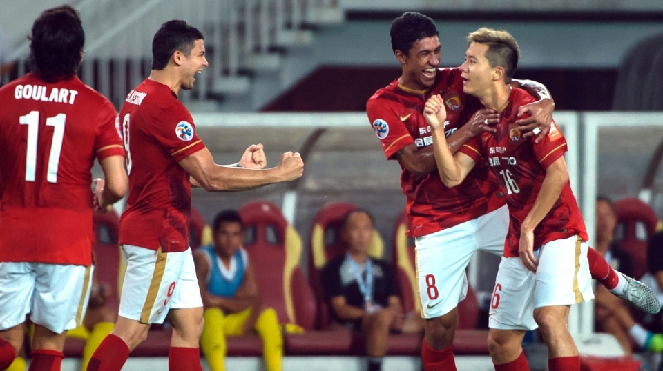 Vai ter samba: com fortuna incompar&aacute;vel fora da Europa, Guangzhou fatura o penta chin&ecirc;s