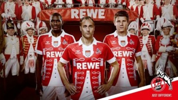 O Colônia lançou uma camisa de gosto duvidoso para exaltar o seu carnaval