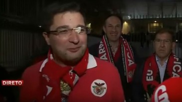 Um dia para esquecer: a águia do Estádio da Luz quebrou o óculos desse torcedor do Benfica