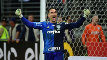 As mãos de Prass anularam o sacrifício de Fred e levaram o Palmeiras à final da Copa do Brasil
