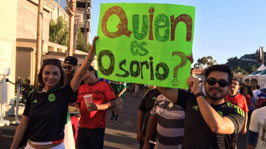 Torcida do M&eacute;xico se pergunta: quem &eacute; Juan Carlos Os&oacute;rio?