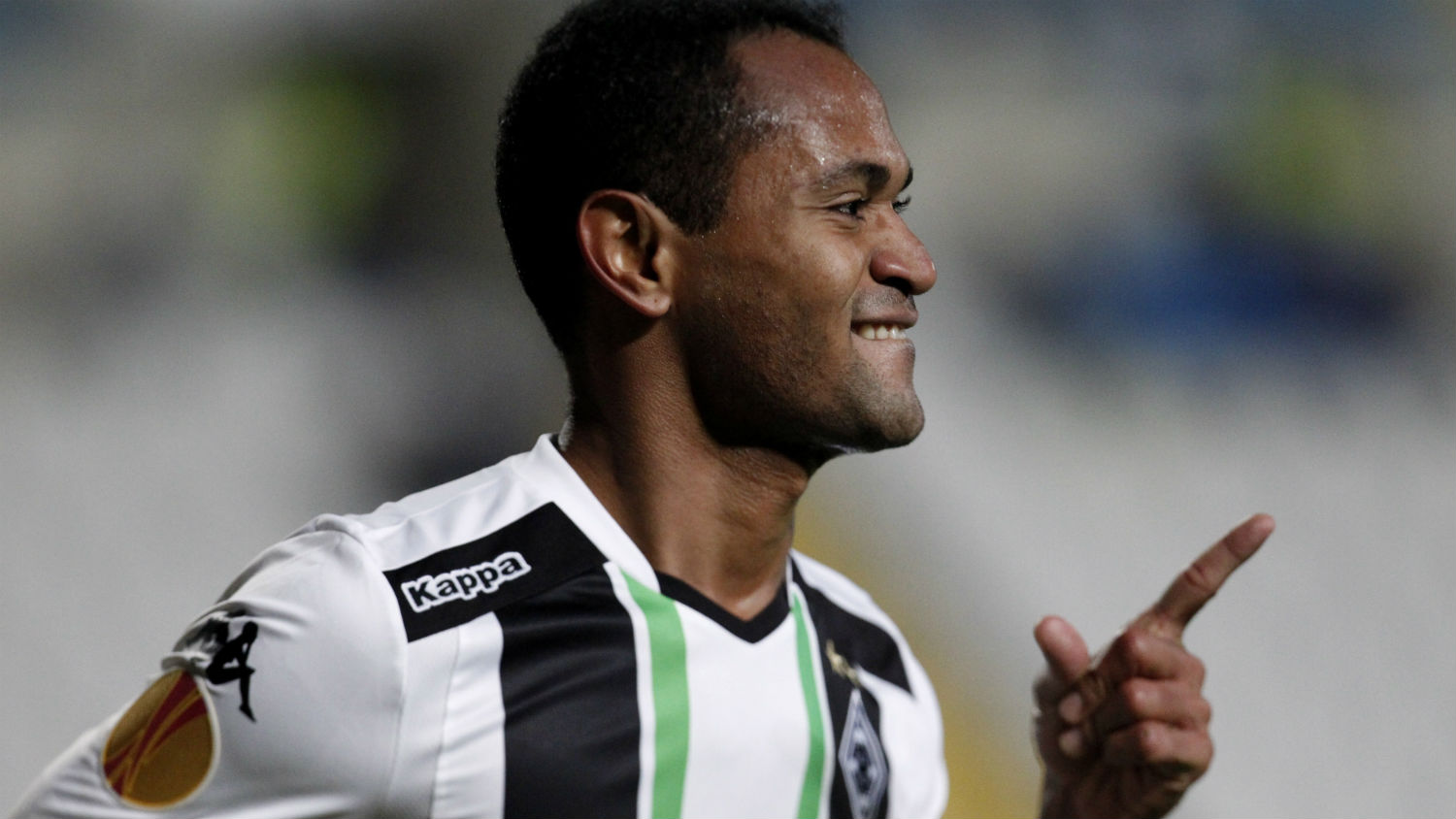 Raffael, sobre sele&ccedil;&atilde;o brasileira: &ldquo;Acho que faria o mesmo que o Rafinha&rdquo;