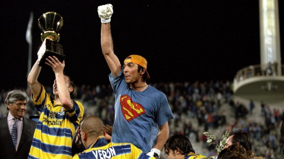 Buffon, 20 anos depois de sua estreia: &ldquo;Parece que o destino fez eu me tornar goleiro&rdquo;